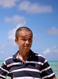 南 孝